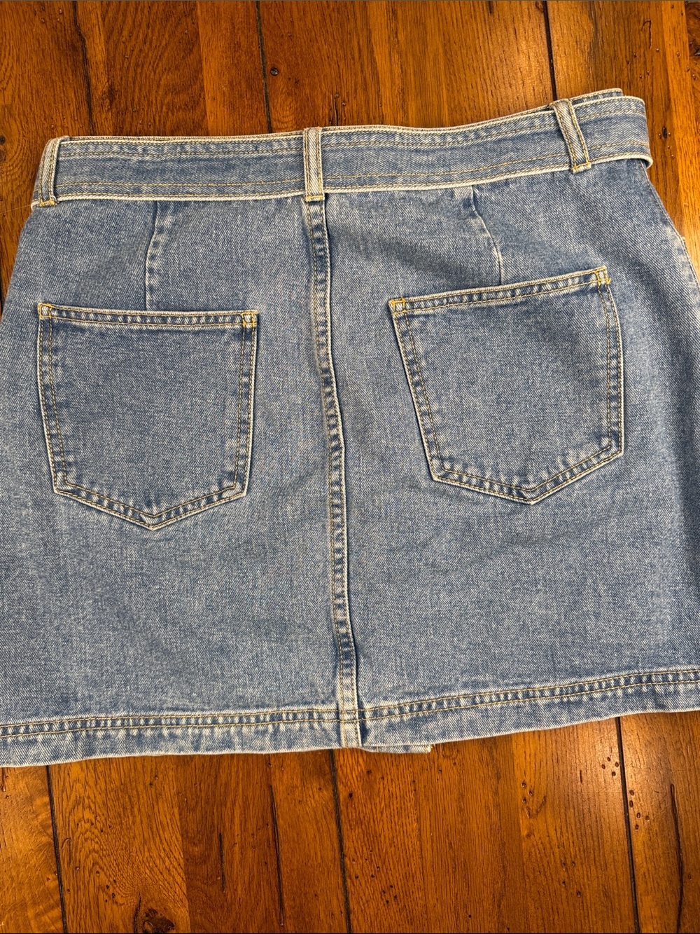🔥 Forever 21 Belted Denim Mini Skirt Size Medium Boho Festival Cottagecore - Picture 8 of 8